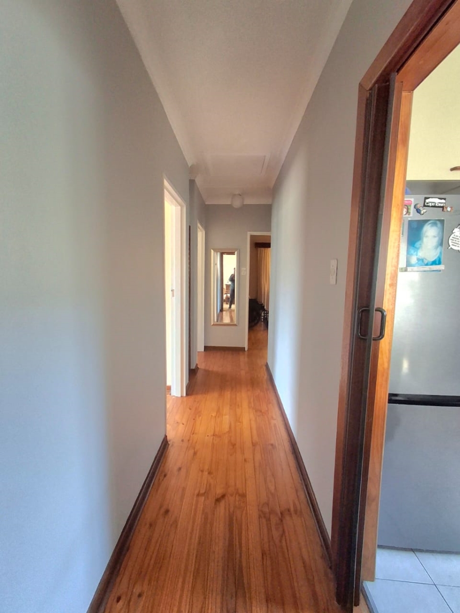 4 Bedroom Property for Sale in Summerpride Eastern Cape